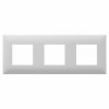 3 постовая рамка белая DKC Avanti 4400906
