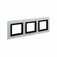 4404826 DKC Рамки Avanti стекло, дерево