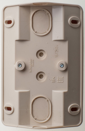 PA16-108K Systeme Electric Schneider Etude цвет кремовый