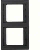 Рамка черная двойная вертикальная 13237006 Berker K