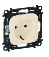 Розетка силовая 2К+З 16А 250В винтовые зажимы Legrand Valena Allure 753025+755206