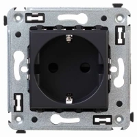 Розетка 220v c/з и шторками черная матовая DKC Avanti 4412003