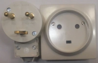 Вилка угловая 2К | З 32А 400V боковой ввод  |  розетка силовая 2К | З 32А 400V со шторками  Legrand 55802 | 55812