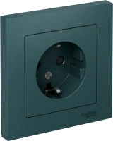 Розетка Systeme Electric AtlasDesign с заземлением со шторками, 16А, в сборе, ИЗУМРУД ATN000844