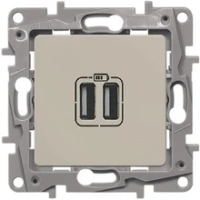 Зарядное устройство USB 2400mA слоновая кость Etika 672394