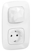 Valena Allure стартовый пакет: шлюз WiFi + умная розетка + главный беспроводной выключатель "Я дома/Я вне дома" цвет белый