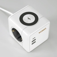 Розеточный блок 3-местный + 3×USB Werkel + беспроводная зарядка W6513501