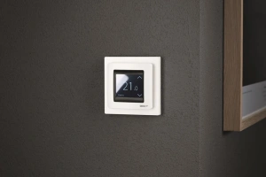 Терморегулятор Devireg Touch pure white (140F1064)