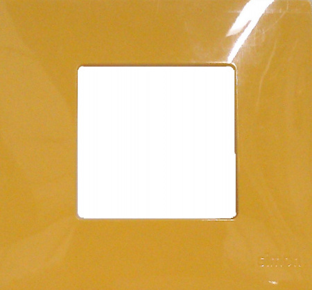 Рамка-декор 3-пост (глянец) Жёлтый Simon 27 белый 2700630-030 | 2700637-062