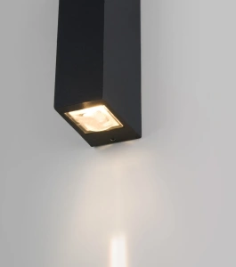 Уличный настенный светильник Blaze LED 3000K черный IP65 Elektrostandard 35136/W черный