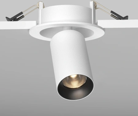 Спот светодиодный Maytoni Focus Led C071CL-7W3K-WB