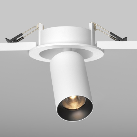 Спот светодиодный Maytoni Focus Led C071CL-7W2.7K-WB
