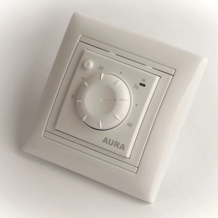 Терморегулятор AURA LTC 030 белый (CN730)