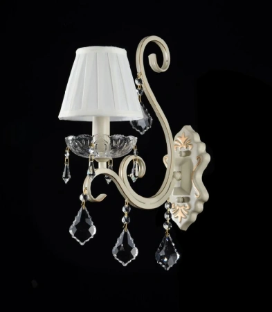 Бра Maytoni Triumph ARM288-01-G