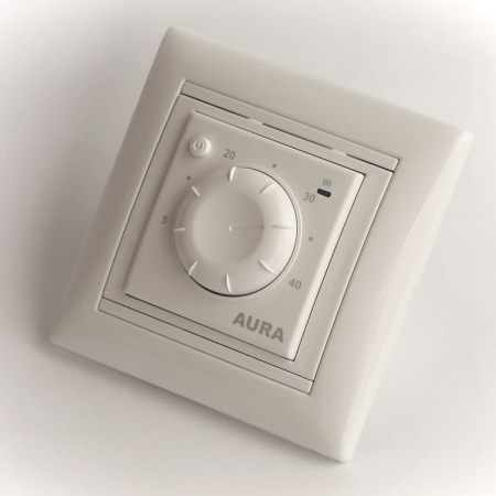 Терморегулятор AURA LTC 030 белый (CN730)