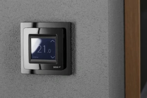 Терморегулятор Devireg Touch black (140F1069)