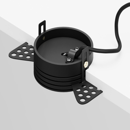 Основание для подвесного светильника Maytoni Accessories for pendant PA001-TRS-B